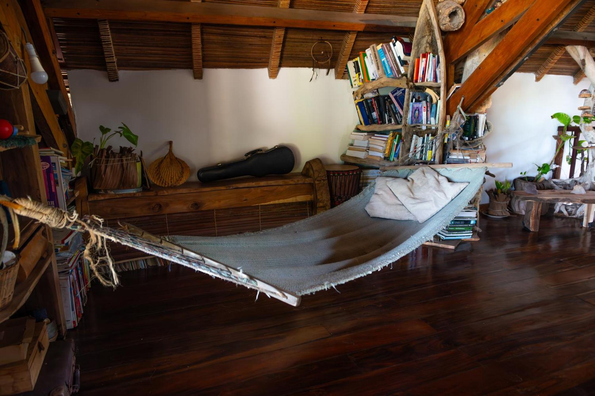 Shambala Madagascar: Beachfront Lodge And Adventures Ambolobozo エクステリア 写真